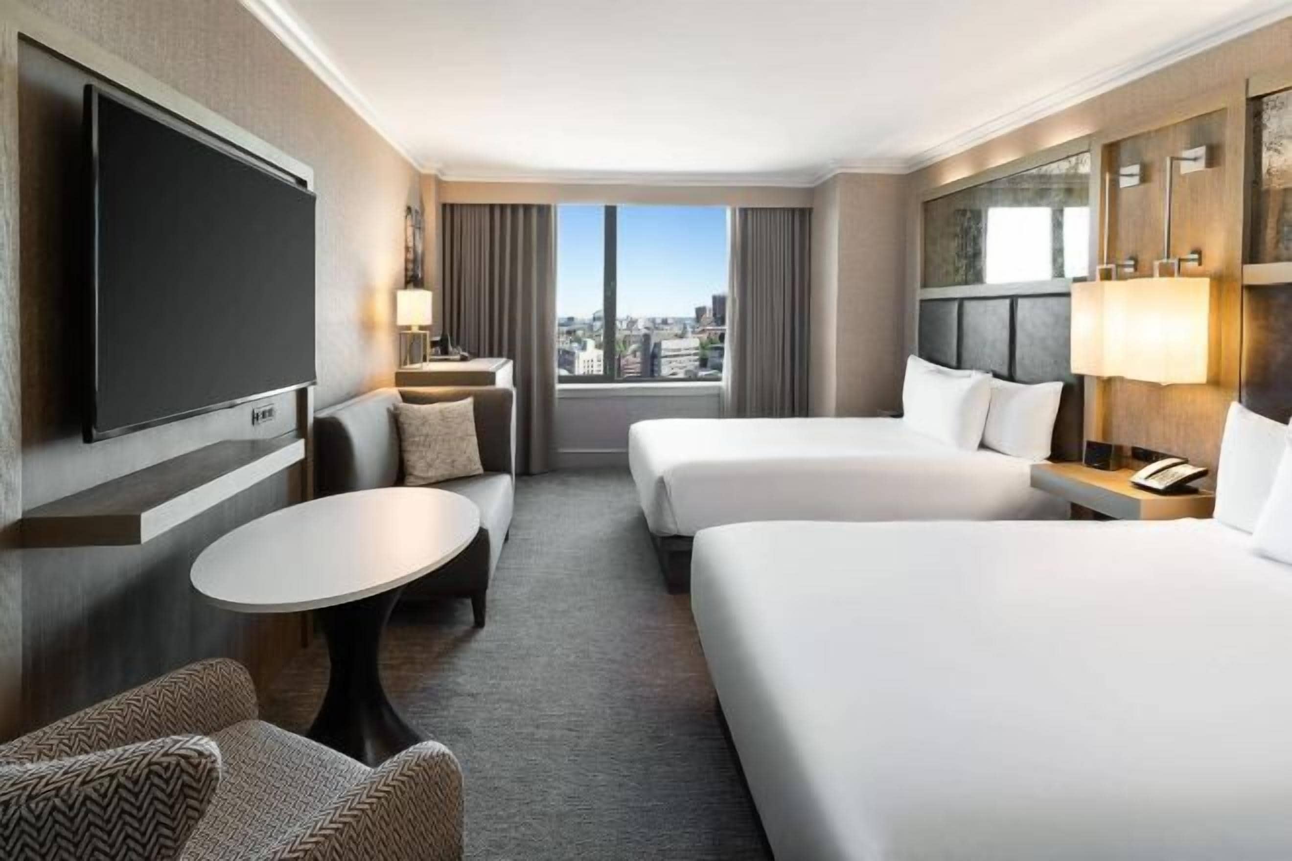 Biancheria da letto di alta qualità, cassaforte in camera