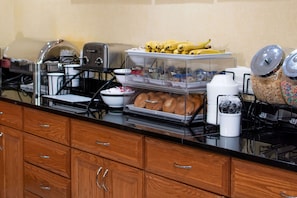 Free daily buffet breakfast 