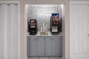 Property amenity - Super 8 by Wyndham Covington (Covington)