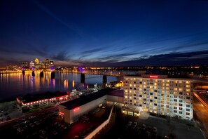 Exterior - Sheraton Louisville Riverside by Marriott (Jeffersonville)