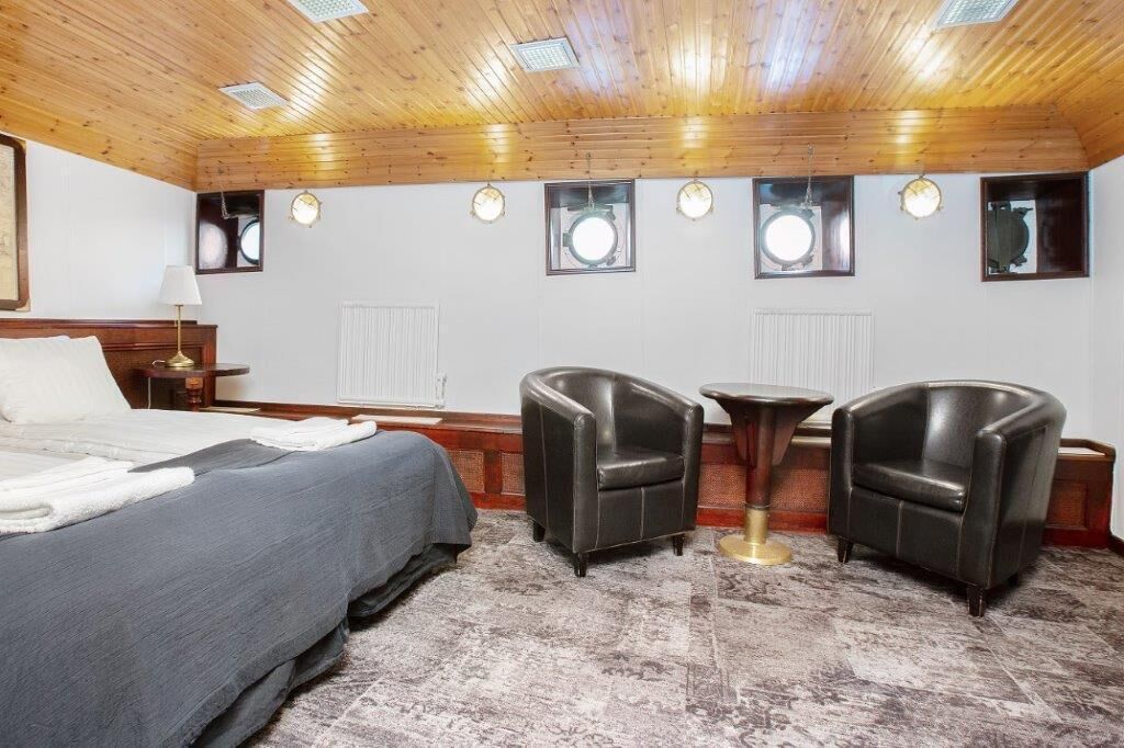 double superior | 1 bedroom, individually decorated, individually furnished