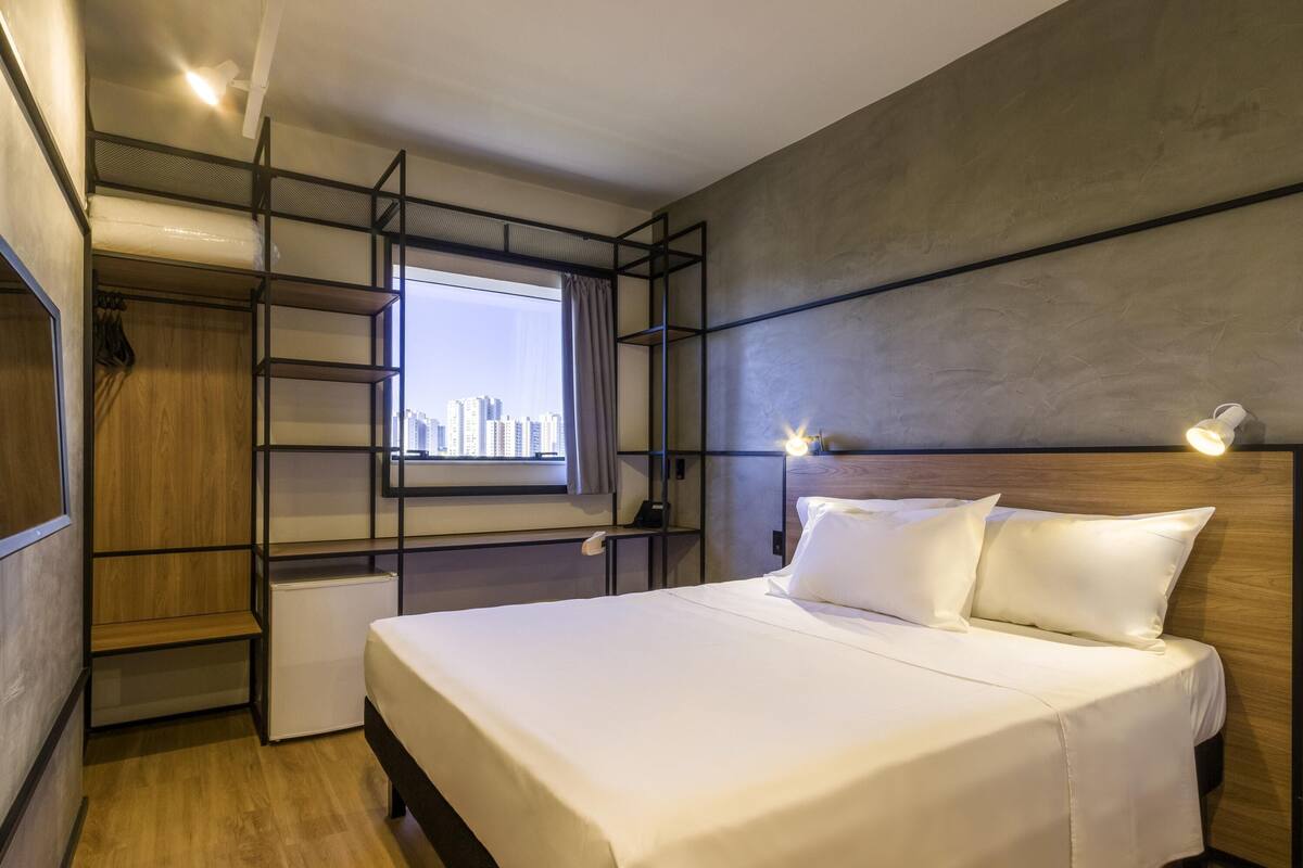 premium bedding, pillow-top beds, individually decorated