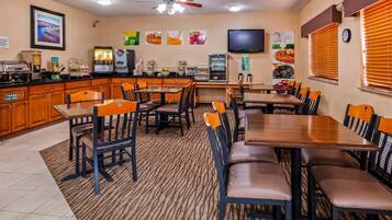 Komplett frokost er inkludert hver dag