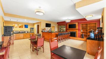 Desayuno bufé gratuito