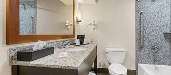 Comfort Inn Lehigh Valley West - Allentown