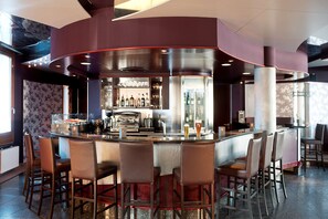 Bar (in der Unterkunft)