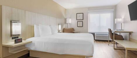 Habitación estándar, 1 cama de matrimonio grande, no fumadores, frigorífico y microondas | Ropa de cama de alta calidad y escritorio