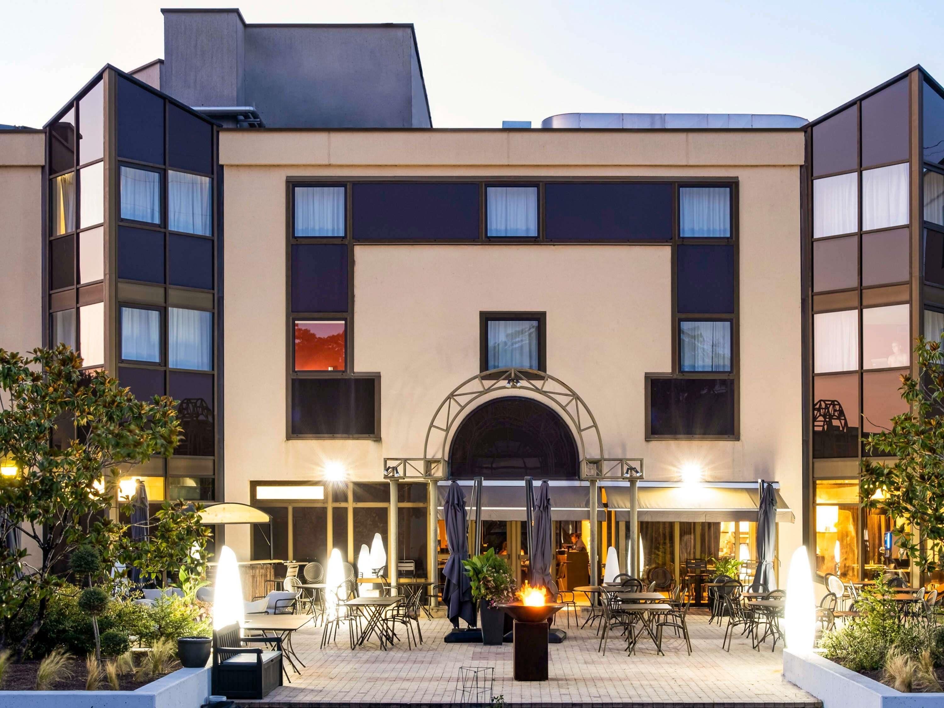 Abendessen, französische Küche, Blick auf den Garten 