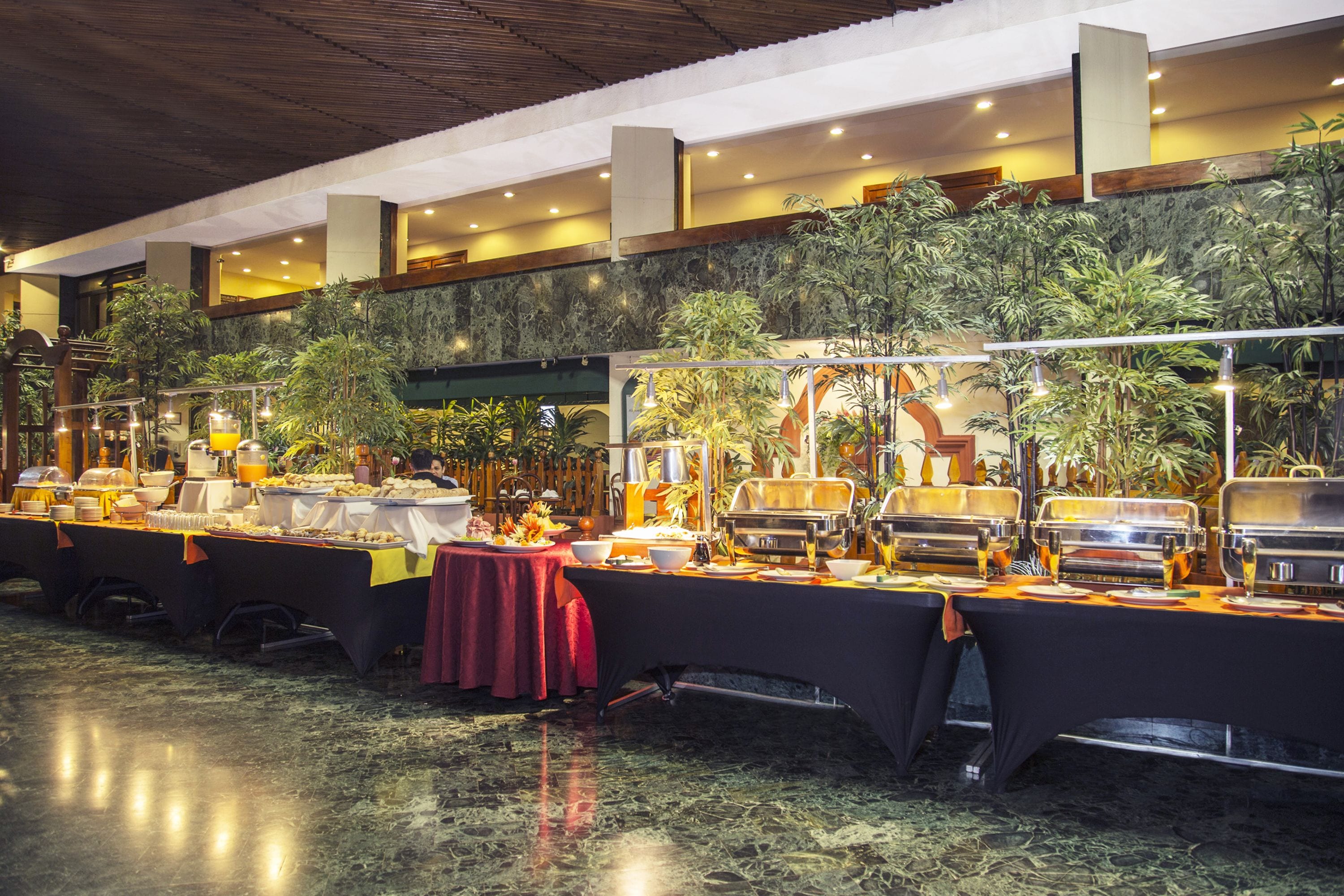 Breakfast, lunch and dinner served