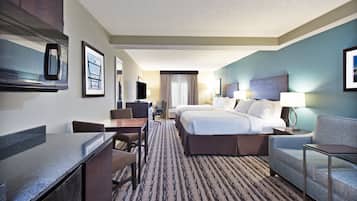 1 bedroom, premium bedding, in-room safe, desk