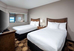 Pillowtop beds, in-room safe, desk, laptop workspace - Best Western New Smyrna Beach Hotel & Suites (New Smyrna Beach)