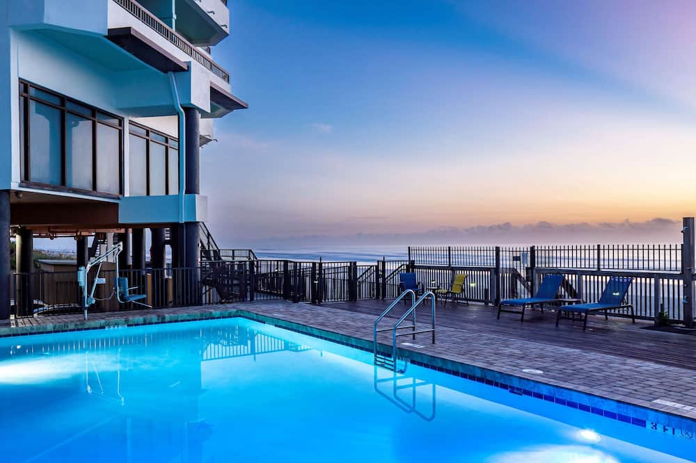 Best Western New Smyrna Beach Hotel & Suites