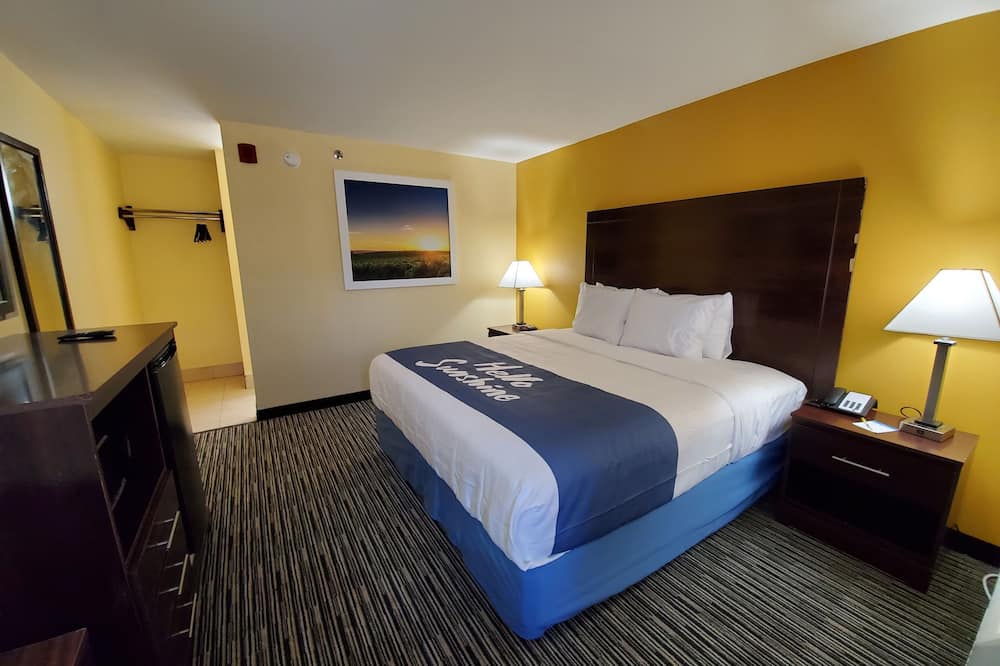 Days Inn by Wyndham Atlanta/Southlake/Morrow
