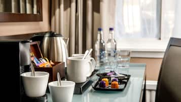 In-room safe, desk, soundproofing, iron/ironing board