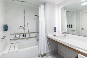 Combined shower/tub, free toiletries, hair dryer, bathrobes