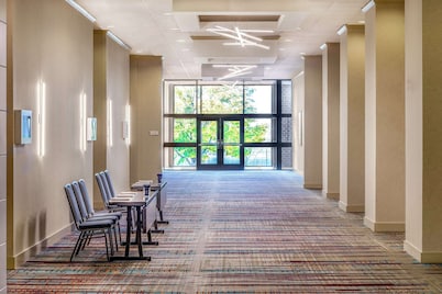 DoubleTree by Hilton Hotel Boston - Westborough