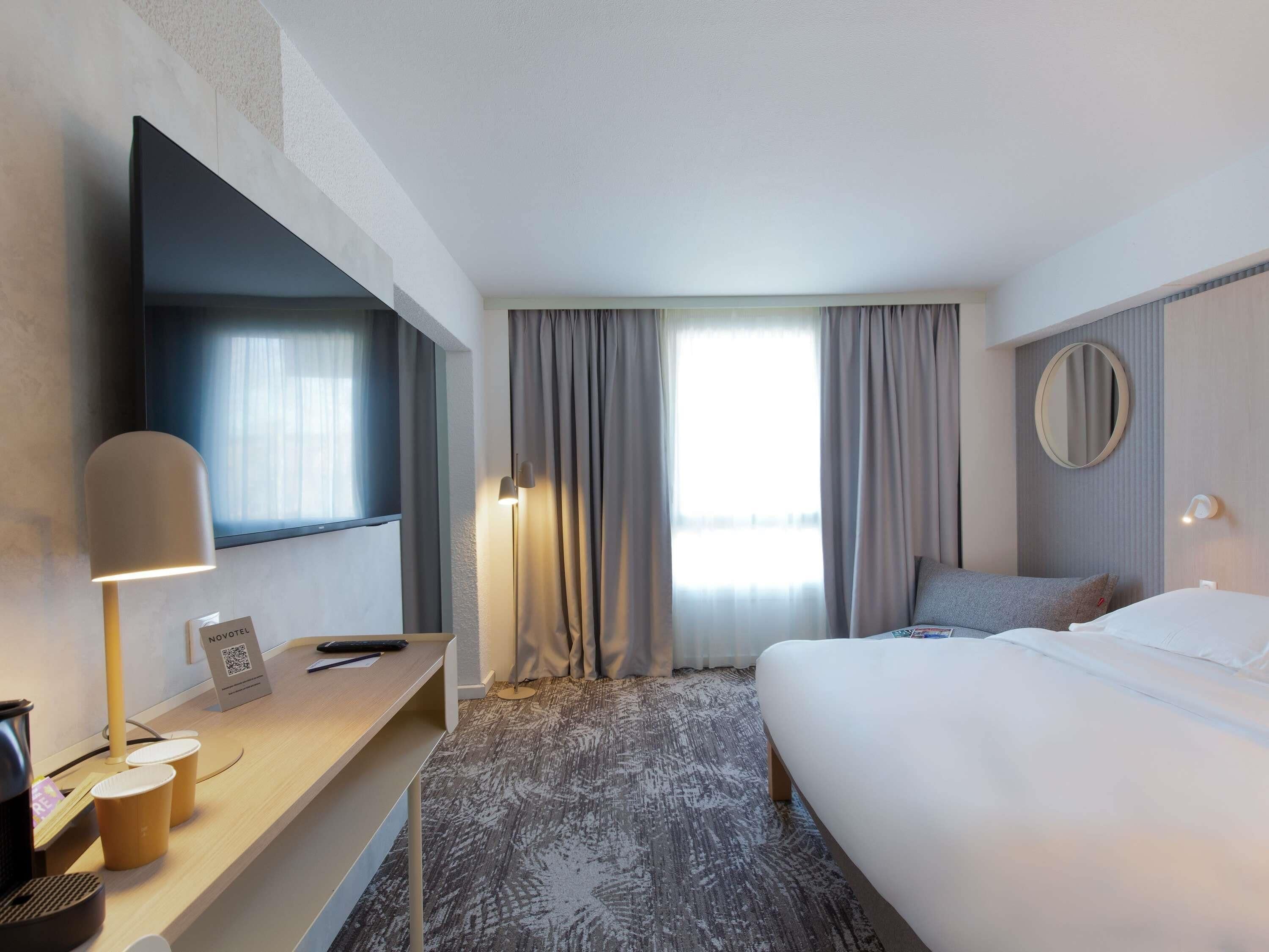 Rom – classic, 1 dobbeltseng | Skrivebord, blendingsgardiner, lydisolert og wi-fi (inkludert)