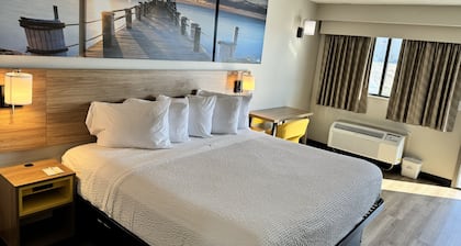 Days Inn by Wyndham Cloverdale Greencastle