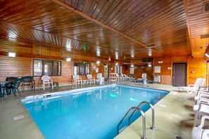 Indoor pool - Quality Inn Sheboygan North I-43 (Sheboygan)