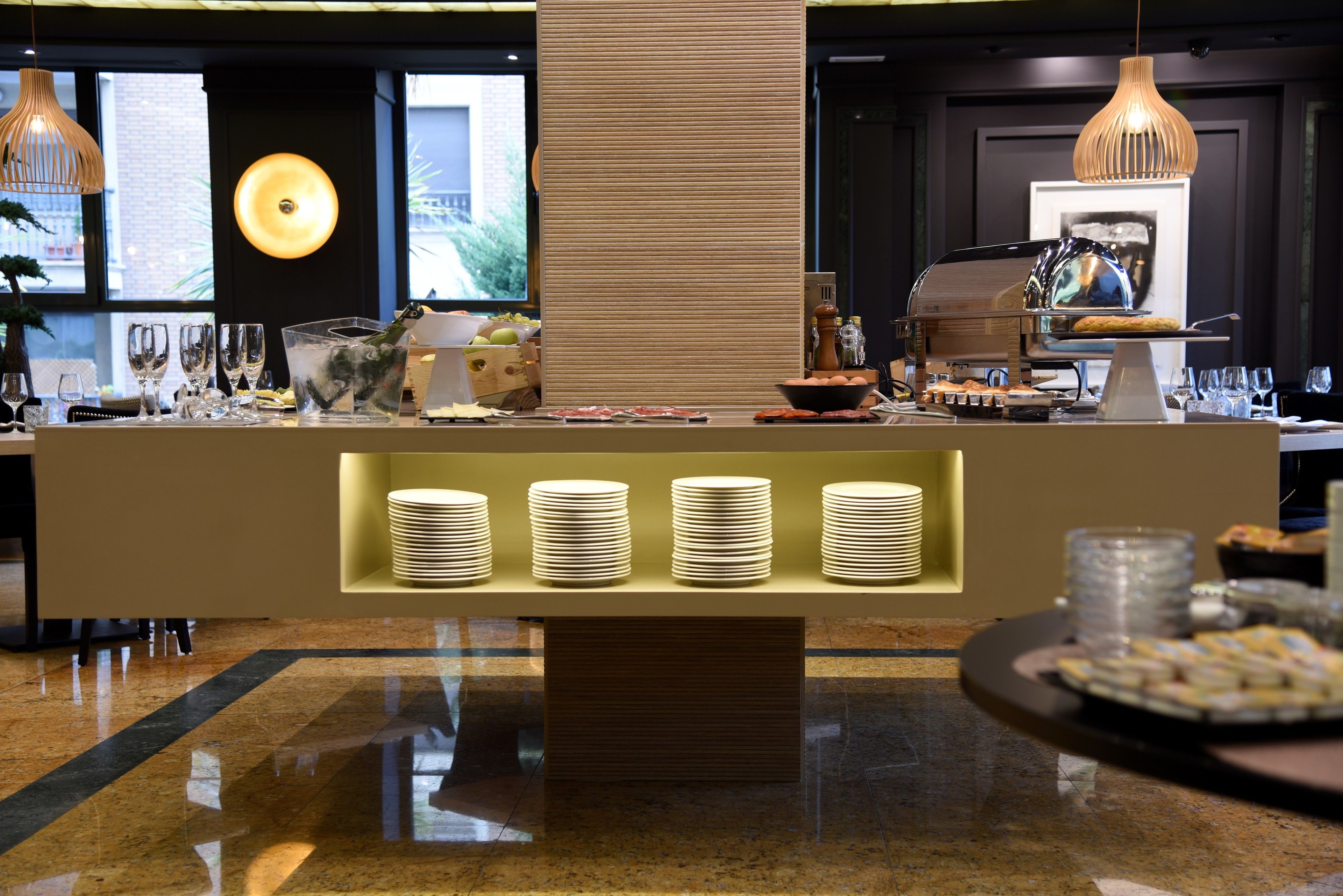 breakfast, lunch, dinner served; spanish cuisine