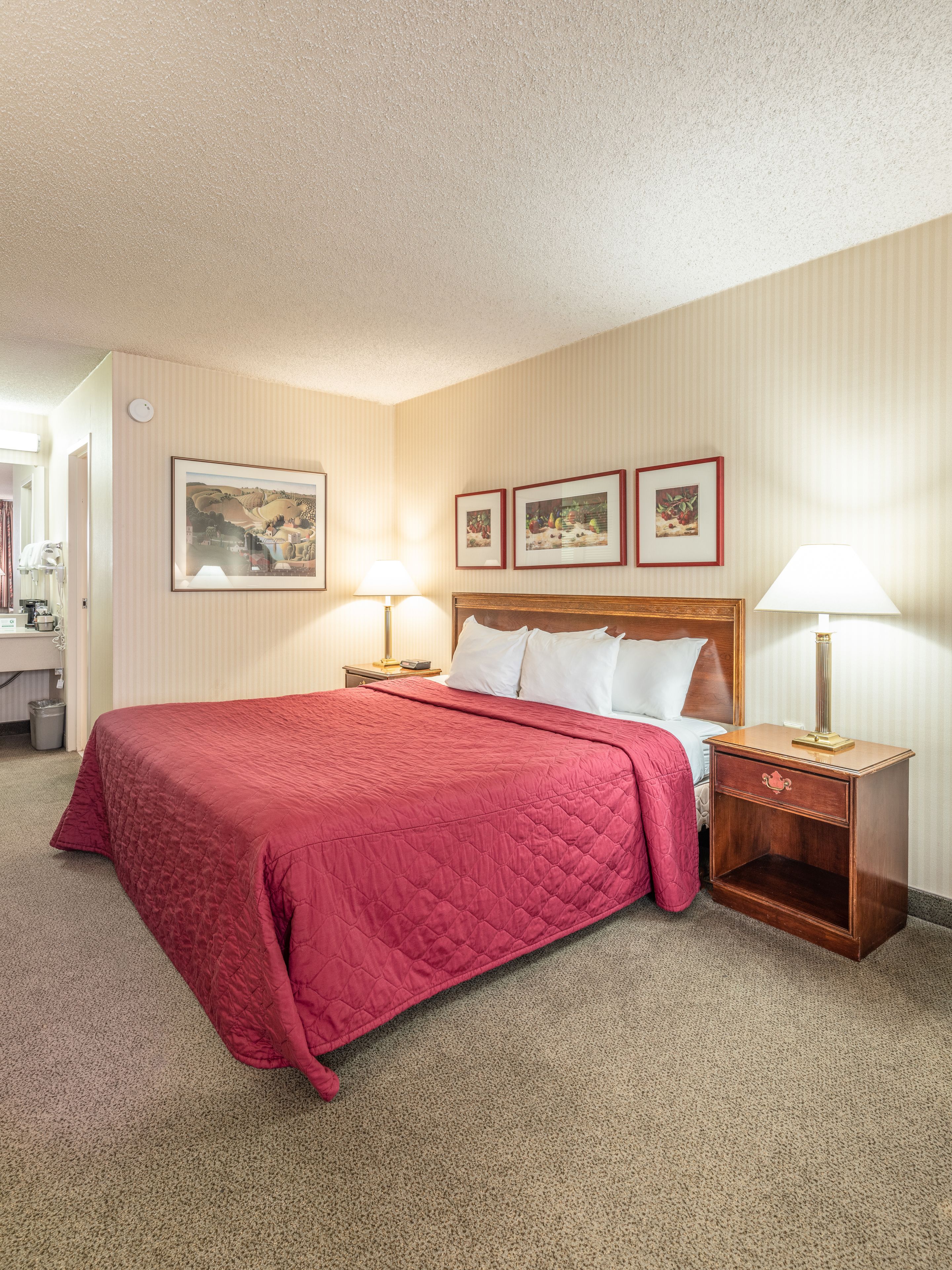 Foto - University Place Hotel and Conference Center