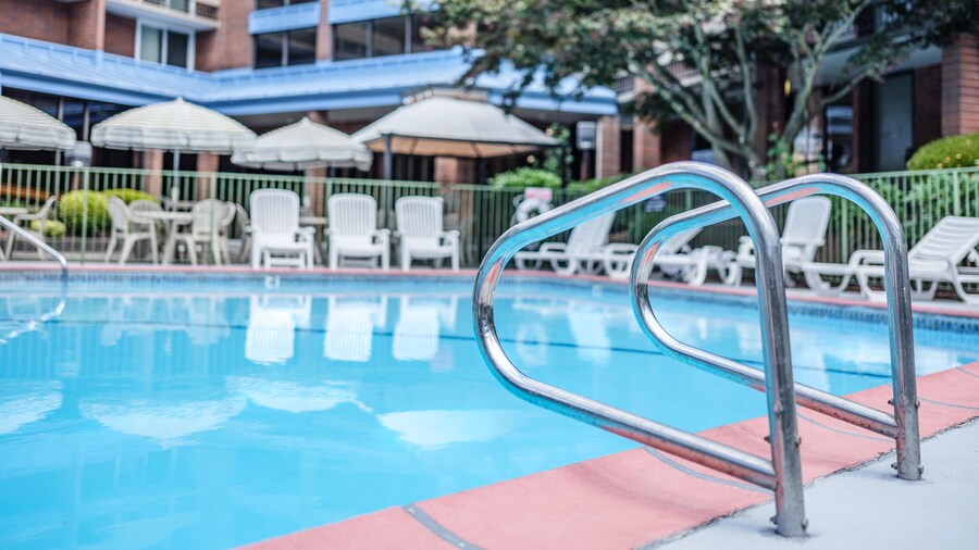 University Place Hotel & Conference Center