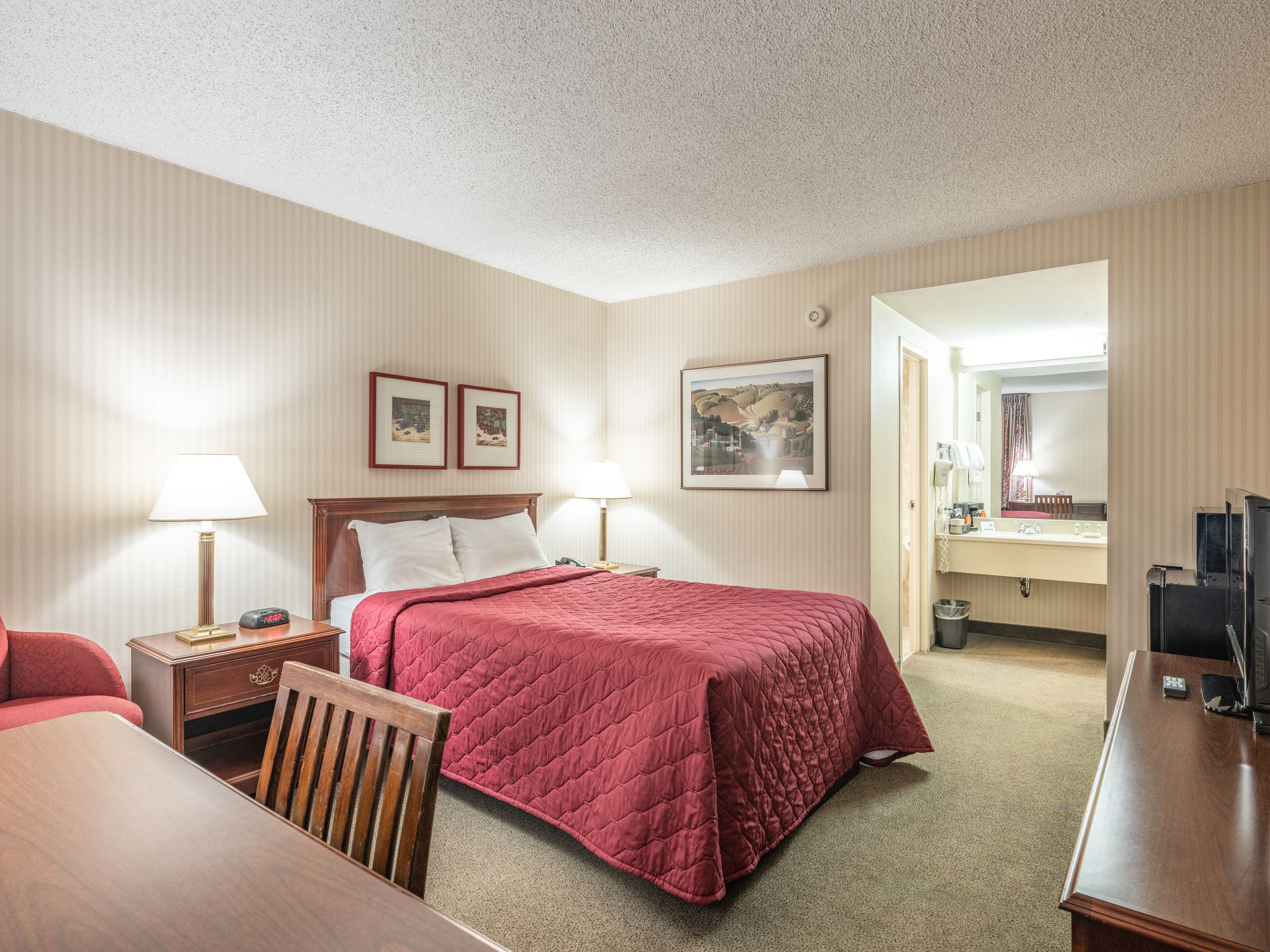 Foto - University Place Hotel and Conference Center