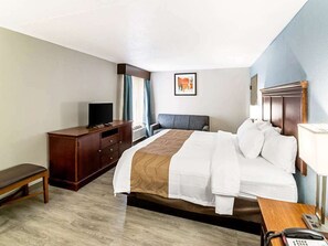 Superior Non Smoking | Premium bedding, Select Comfort beds, in-room safe, desk - Farragut Inn & Suites (Farragut)