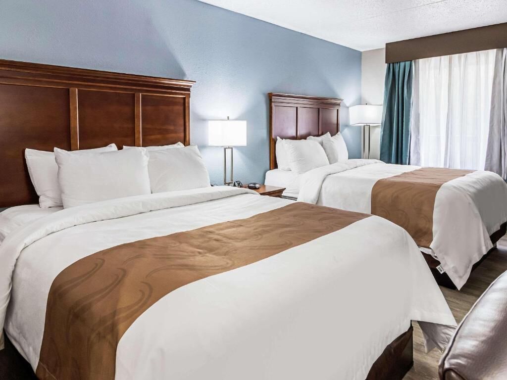 Luxe beddengoed, Select Comfort-bedden, een kluis op de kamer