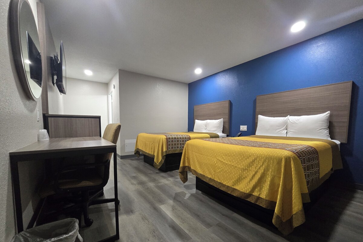 Room, 2 Double Beds, Non Smoking