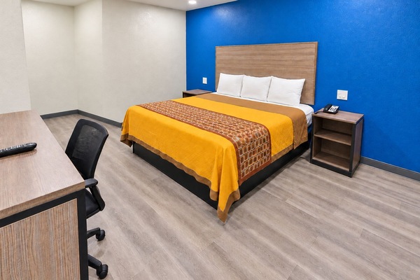 Room, 2 Double Beds, Non Smoking | Egyptian cotton sheets, premium bedding, pillowtop beds, WiFi (free)