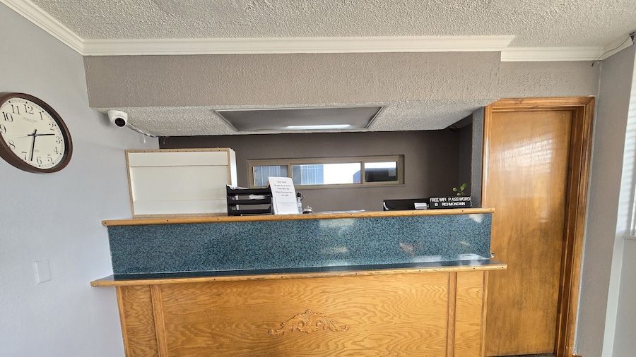 Richmond Inn & Suites