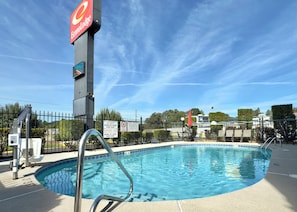 Seasonal outdoor pool