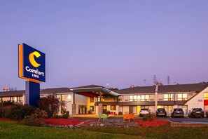 Exterior - Comfort Inn Dartmouth (Dartmouth)