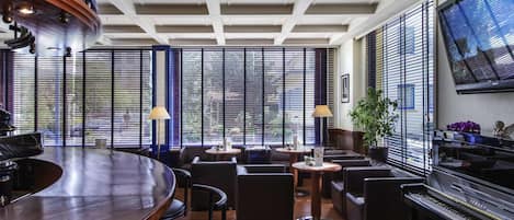Bar (in der Unterkunft)
