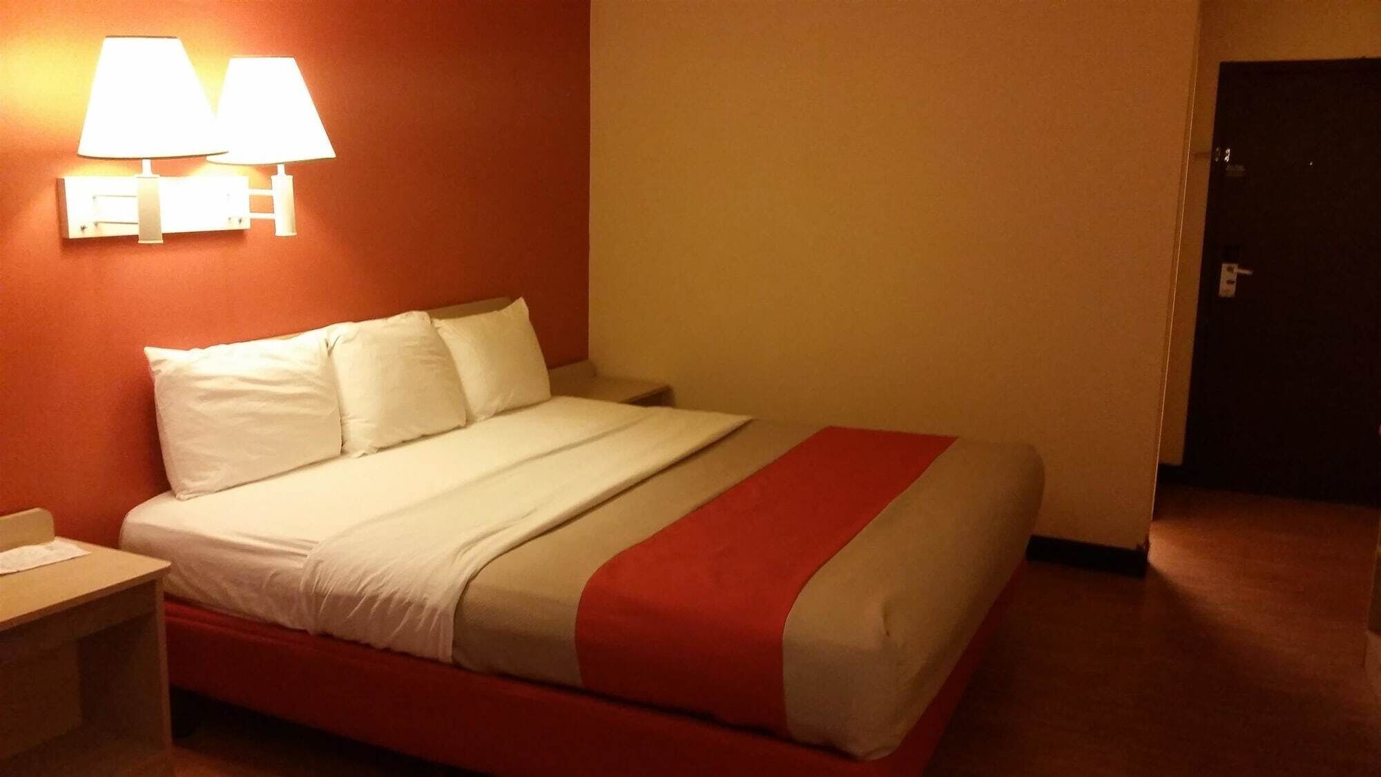 Wi-fi (inkludert) og sengetøy