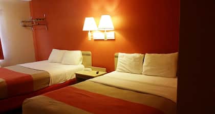 Motel 6 Elk City, OK