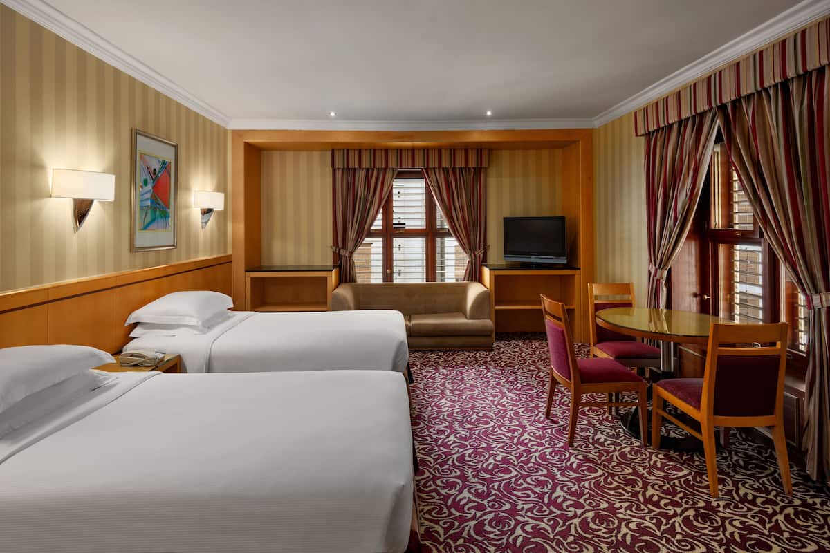 1 bedroom, premium bedding, minibar, in-room safe