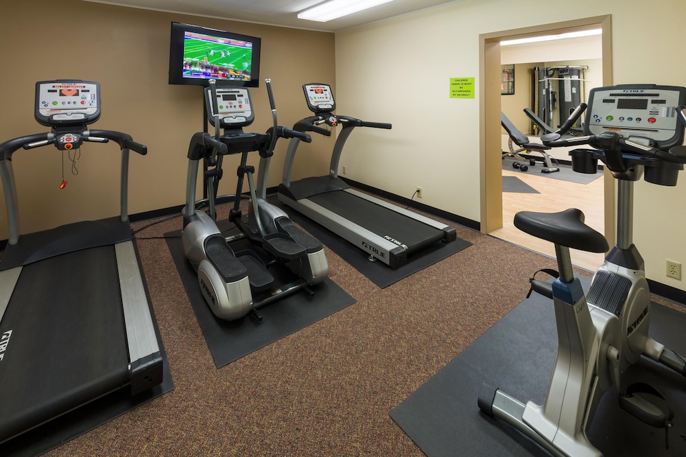 Grand Hotel Minot photo 8