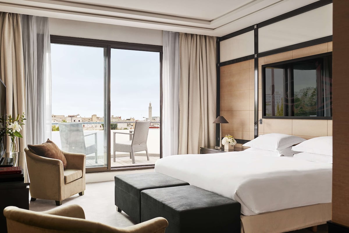 suite (ambassador suite) | egyptian cotton sheets, premium bedding, down duvets