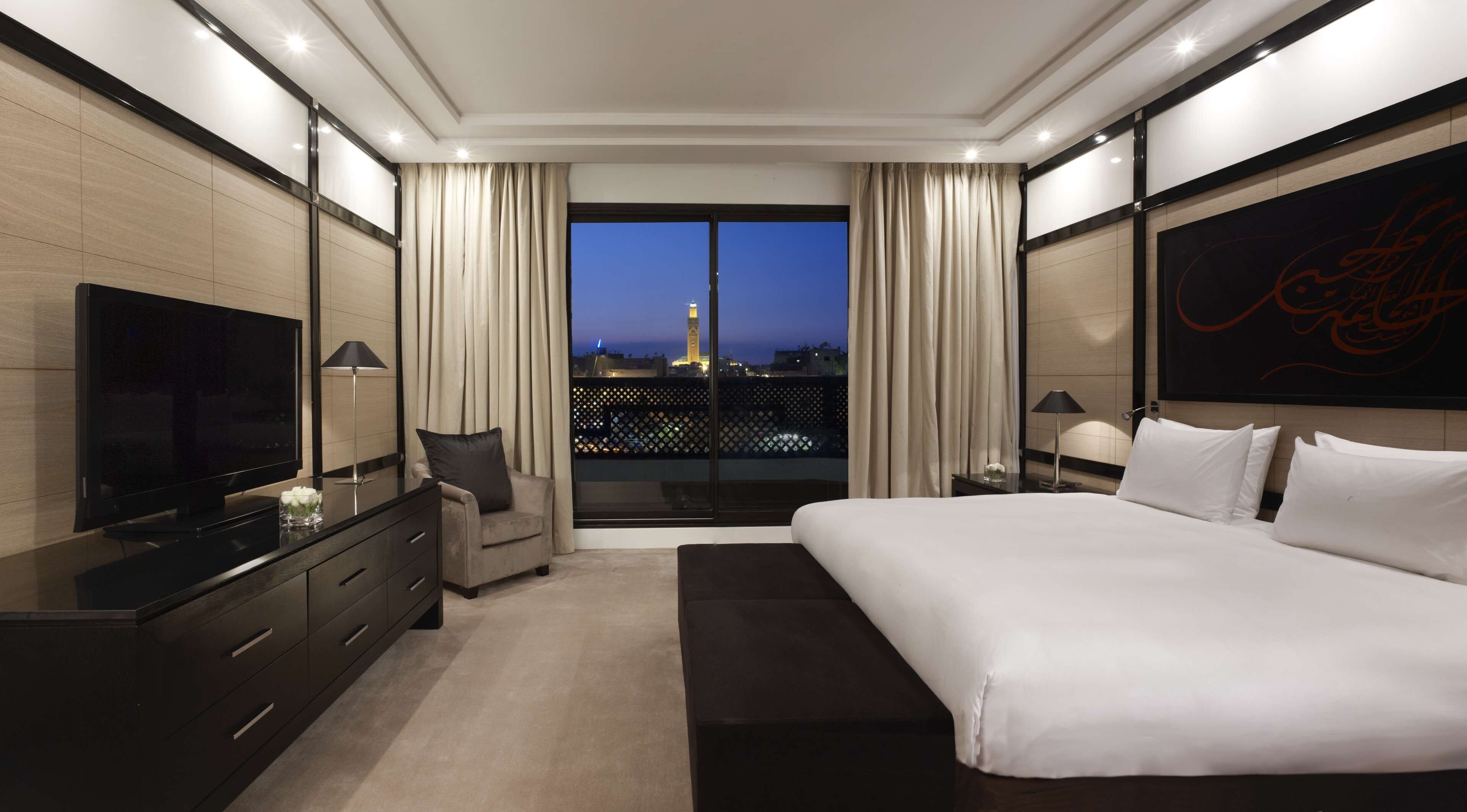 Suite (Ambassador Suite) | Draps en coton égyptien, literie de qualité supérieure