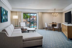 تلفزيون، أفلام تدفع رسوم مشاهدتها، وحدة شحن إم بي ثري