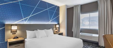 Room, 1 King Bed, Accessible, Non Smoking | Premium bedding, down duvets, desk, blackout curtains