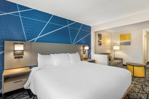 Suite, 1 King Bed with Sofa bed, Non Smoking | Premium bedding, down duvets, desk, blackout curtains - Comfort Inn Davenport East - Bettendorf (Davenport)