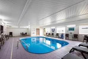 Indoor pool - Quality Inn & Suites Green Bay - Ashwaubenon (Green Bay)