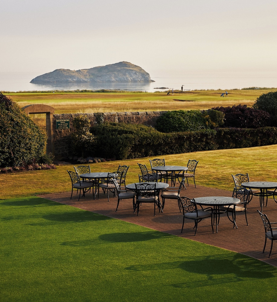 Marine North Berwick by null