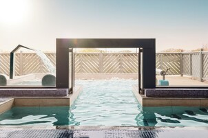 Bañera de hidromasaje exterior