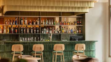 Wine bar