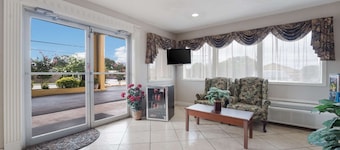 Econo Lodge Thomaston