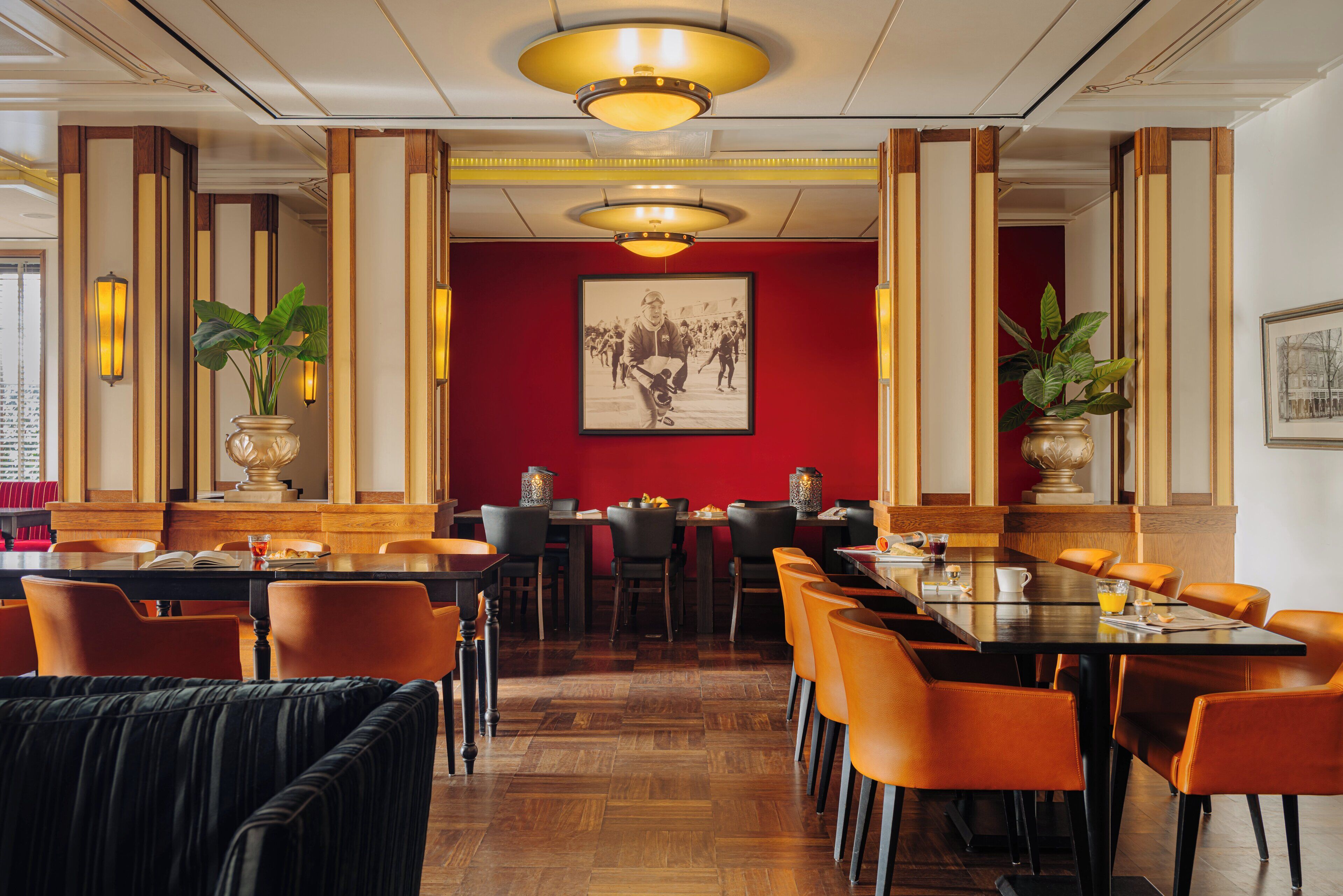 Daily buffet breakfast (EUR 25 per person)